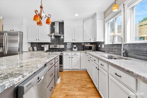 Tiny photo for 1016 Bayhill Lane, Shorewood, IL 60404 (MLS # 12657666)