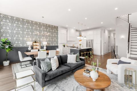 Tiny photo for 1426 W IRVING PARK Road #4, Chicago, IL 60613 (MLS # 12486356)