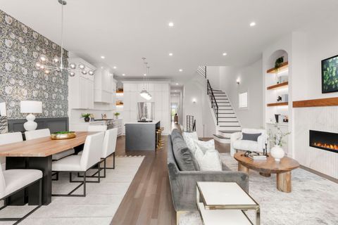 Tiny photo for 1426 W IRVING PARK Road #4, Chicago, IL 60613 (MLS # 12486356)