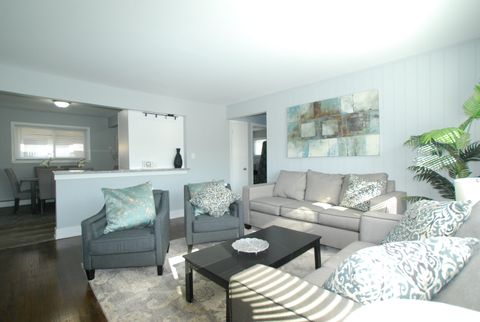 Tiny photo for 2246 S 17th Avenue #GE, North Riverside, IL 60546 (MLS # 12500371)