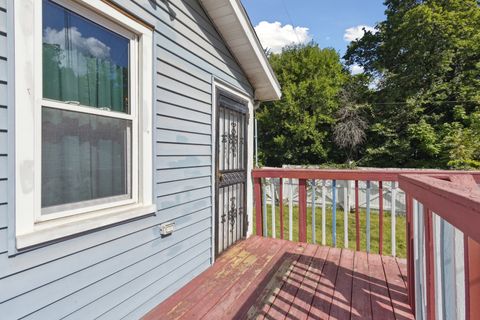 Tiny photo for 201 N Hinkley Avenue, Rockford, IL 61101 (MLS # 12539506)