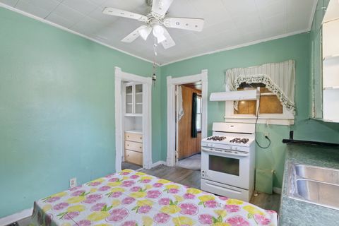 Tiny photo for 201 N Hinkley Avenue, Rockford, IL 61101 (MLS # 12539506)