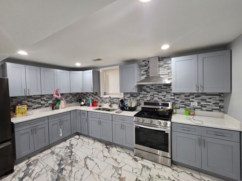 Tiny photo for 1400 N LOTUS Avenue, Chicago, IL 60651 (MLS # 12605086)