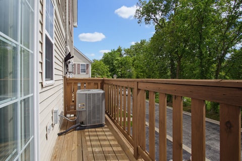 Tiny photo for 773 W Misty Drive, Palatine, IL 60074 (MLS # 12681680)