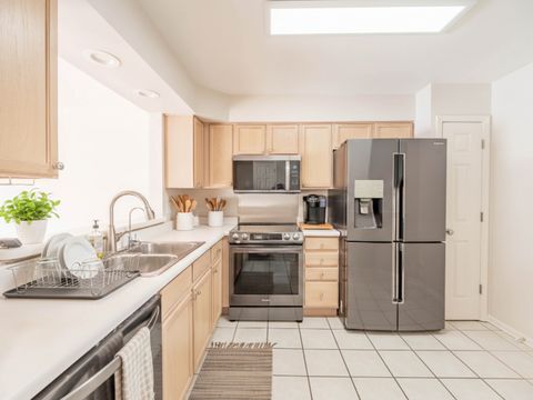 Tiny photo for 369 Lakeview Circle, Bolingbrook, IL 60440 (MLS # 12555524)