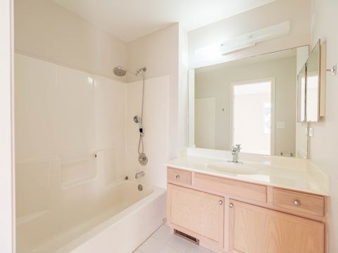 Tiny photo for 369 Lakeview Circle, Bolingbrook, IL 60440 (MLS # 12555524)