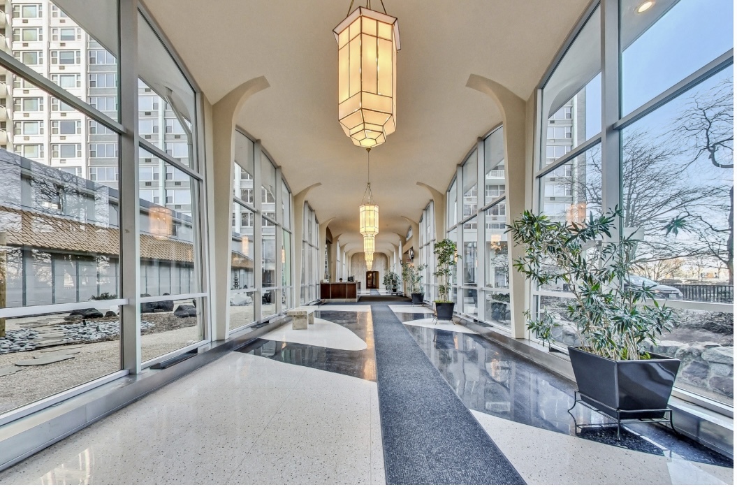 4250 N Marine Drive 510