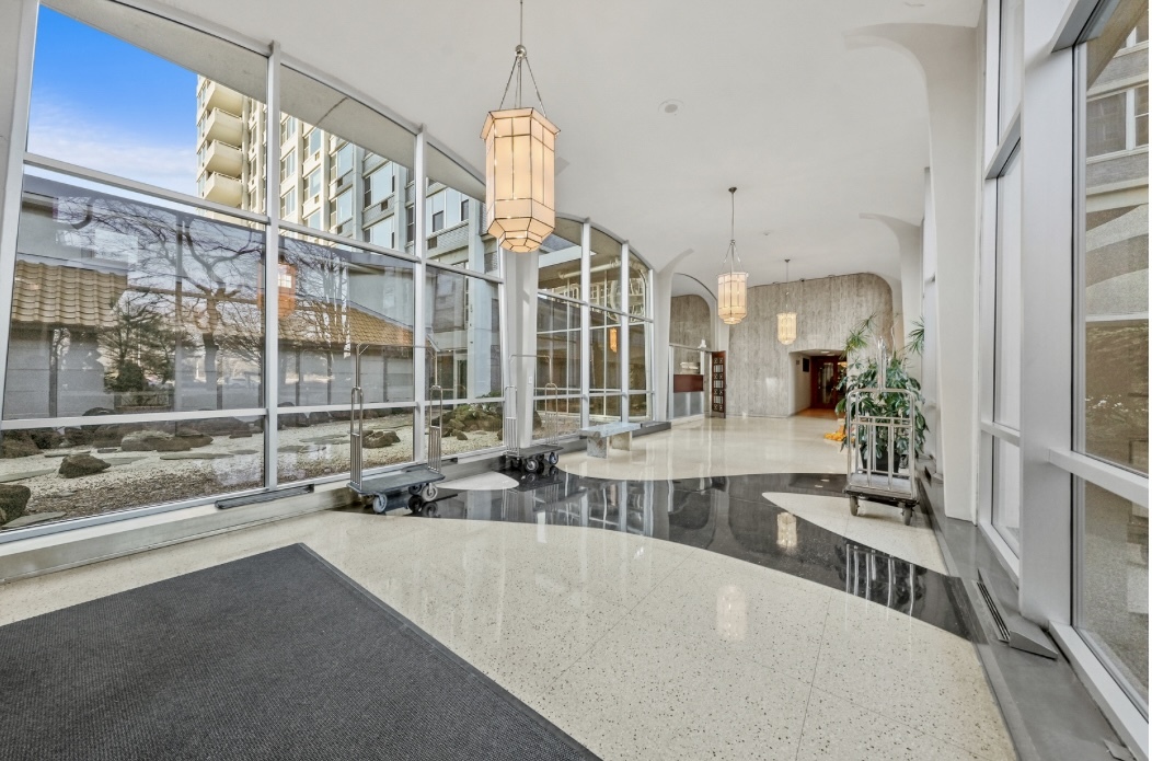 4250 N Marine Drive 510