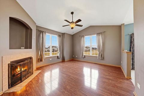 Tiny photo for Shorewood, IL 60404 (MLS # 12574119)