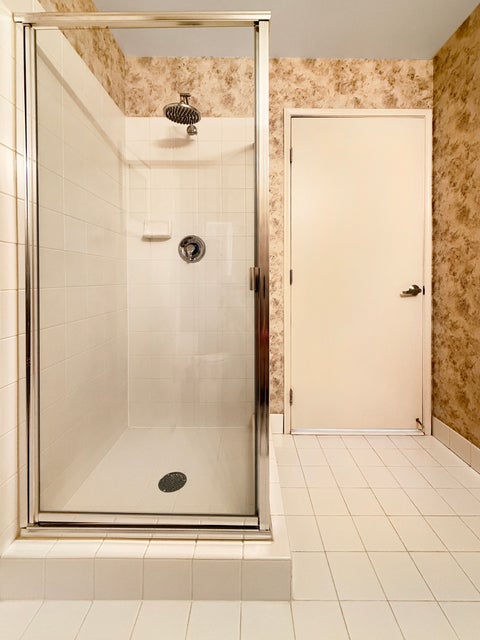 Tiny photo for 21 W Chestnut Street #510, Chicago, IL 60610 (MLS # 12789629)