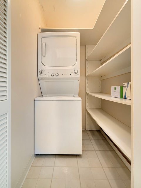 Tiny photo for 21 W Chestnut Street #510, Chicago, IL 60610 (MLS # 12789629)