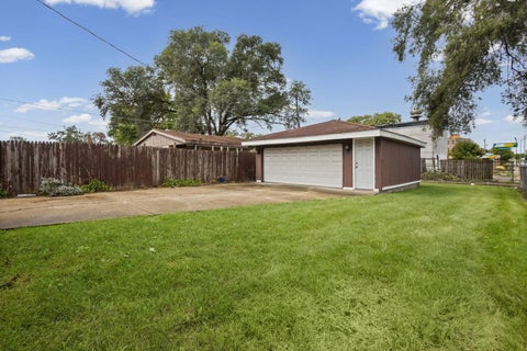 Tiny photo for 9500 S Loomis Street, Chicago, IL 60643 (MLS # 12768024)