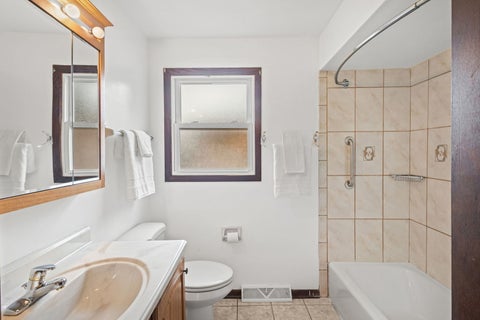 Tiny photo for 9500 S Loomis Street, Chicago, IL 60643 (MLS # 12768024)