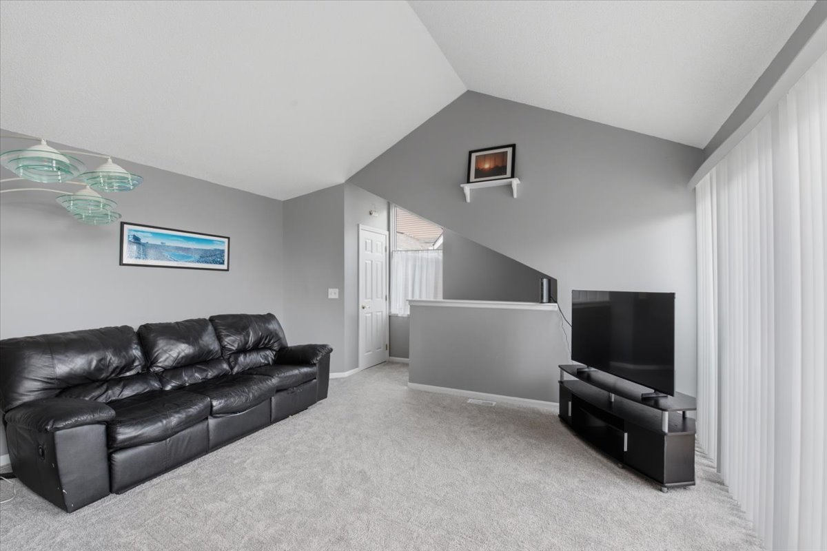 1123 Courtland Drive UNIT