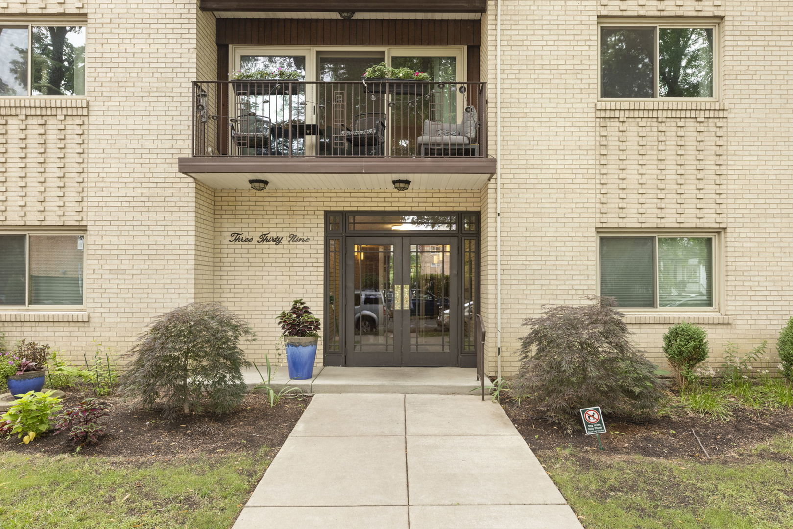 339 Home Avenue 3B