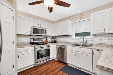 Tiny photo for 2405 Twin Fountain Court, Plainfield, IL 60586 (MLS # 12469262)