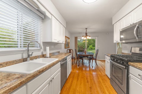 Tiny photo for 449 Old Surrey Road, Hinsdale, IL 60521 (MLS # 12715230)