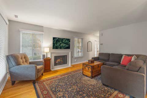 Tiny photo for 449 Old Surrey Road, Hinsdale, IL 60521 (MLS # 12715230)