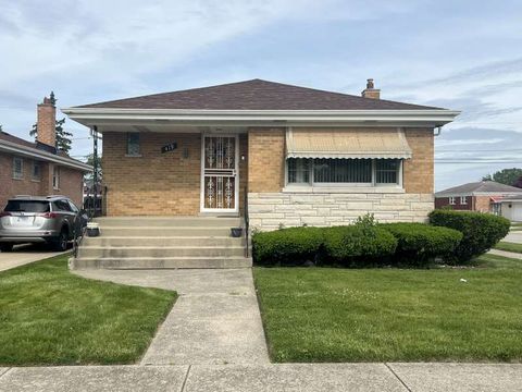 Photo of 419 Luella Avenue, Calumet City, IL 60409 (MLS # 12649540)