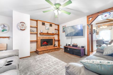 Tiny photo for 101 N Kinzie Street, Thornton, IL 60476 (MLS # 12479916)