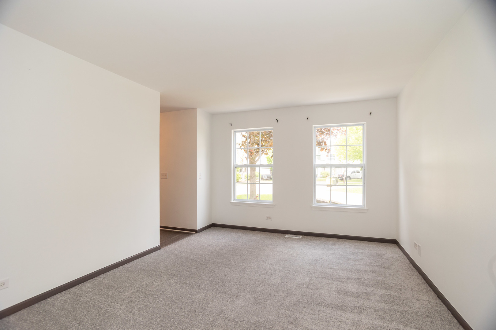 10 Sugar Creek Court