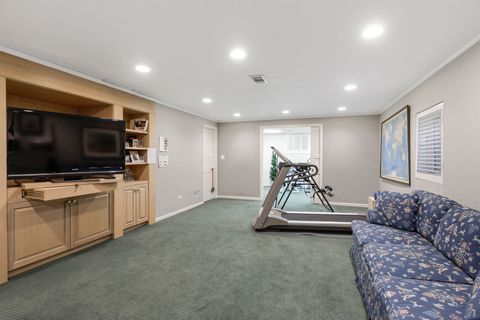 Tiny photo for 1115 Golfview Lane, Glenview, IL 60025 (MLS # 12575869)