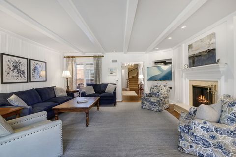 Tiny photo for 1115 Golfview Lane, Glenview, IL 60025 (MLS # 12575869)