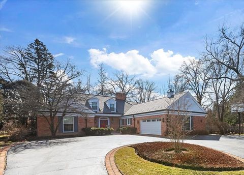 1115 Golfview Lane Glenview IL 60025