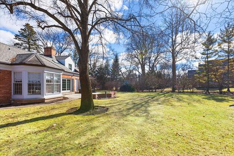 Tiny photo for 1115 Golfview Lane, Glenview, IL 60025 (MLS # 12575869)