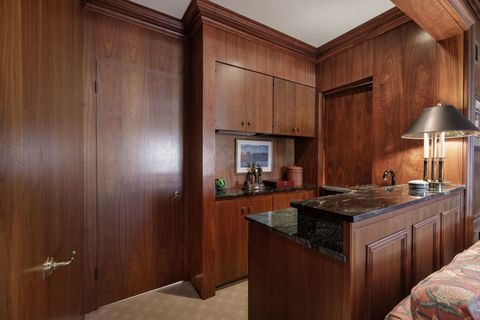 Tiny photo for 1115 Golfview Lane, Glenview, IL 60025 (MLS # 12575869)