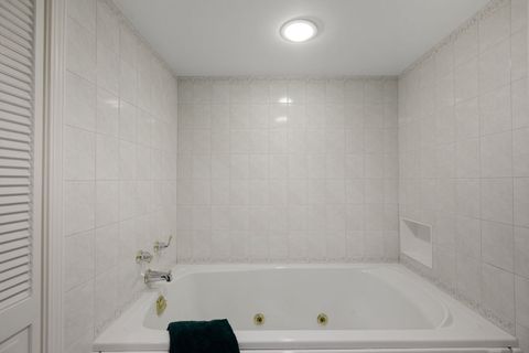 Tiny photo for 1115 Golfview Lane, Glenview, IL 60025 (MLS # 12575869)