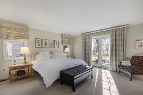 Tiny photo for 1115 Golfview Lane, Glenview, IL 60025 (MLS # 12575869)