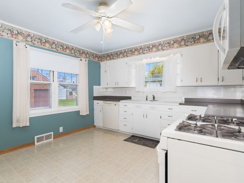 Tiny photo for 1514 Hosmer Street, Joliet, IL 60435 (MLS # 12510881)
