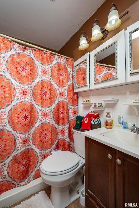 Tiny photo for 3228 SUNNYSIDE Avenue, Davenport, IA 52802 (MLS # QC4269712)