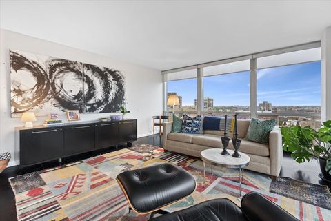 Tiny photo for 340 W Diversey Parkway #1616, Chicago, IL 60657 (MLS # 12496727)