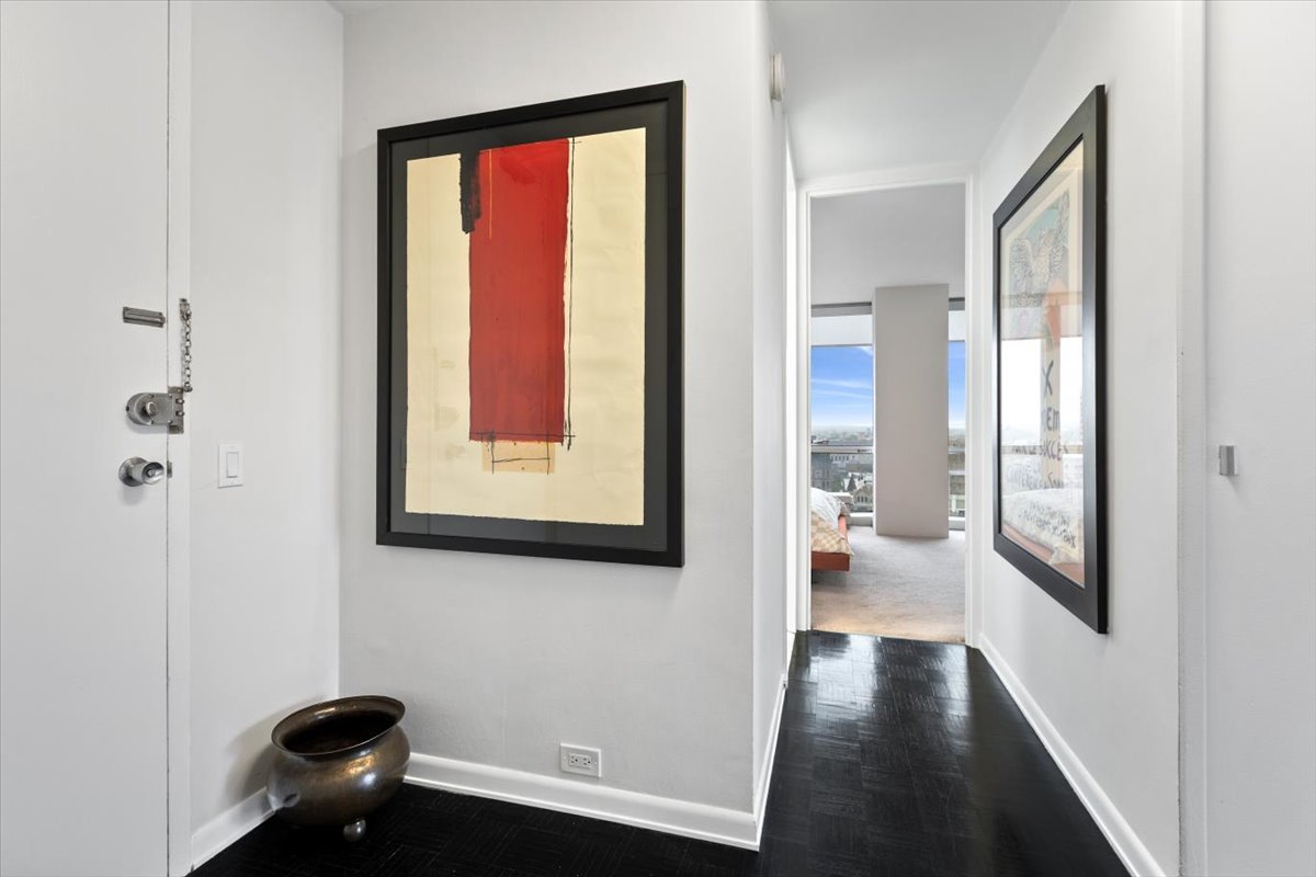 340 W Diversey Parkway 1616