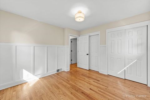 Tiny photo for 1621 W Joyce Avenue, McHenry, IL 60051 (MLS # 12454665)