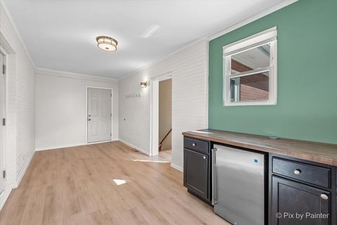 Tiny photo for 1621 W Joyce Avenue, McHenry, IL 60051 (MLS # 12454665)