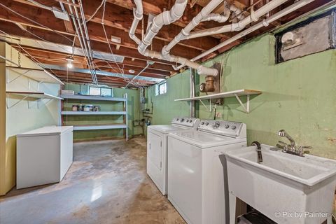 Tiny photo for 1621 W Joyce Avenue, McHenry, IL 60051 (MLS # 12454665)