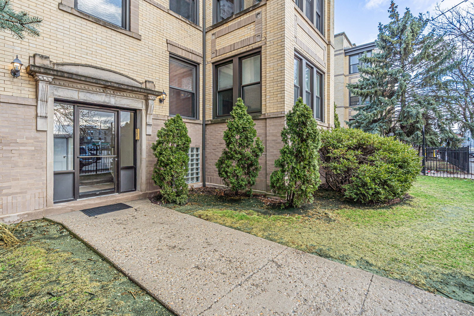 4829 N Kimball Avenue 1