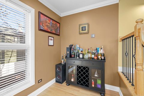 Tiny photo for 1192 CLARENCE Avenue #1, Oak Park, IL 60304 (MLS # 12548705)