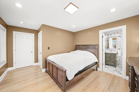 Tiny photo for 1192 CLARENCE Avenue #1, Oak Park, IL 60304 (MLS # 12548705)