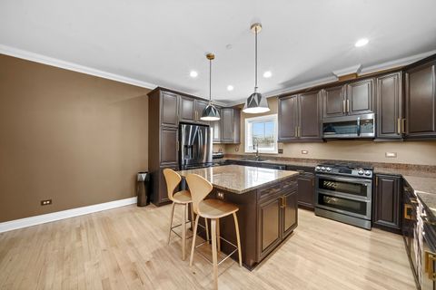 Tiny photo for 1192 CLARENCE Avenue #1, Oak Park, IL 60304 (MLS # 12548705)