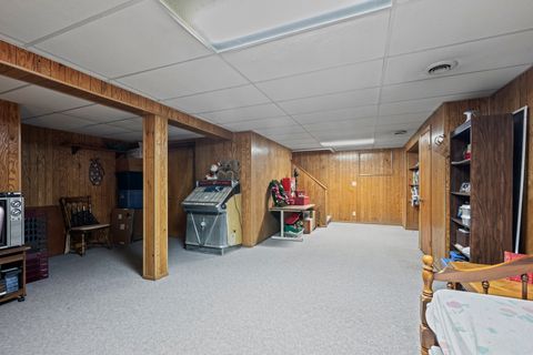 Tiny photo for 1507 W Plymouth Drive, Arlington Heights, IL 60004 (MLS # 12439478)