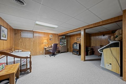 Tiny photo for 1507 W Plymouth Drive, Arlington Heights, IL 60004 (MLS # 12439478)