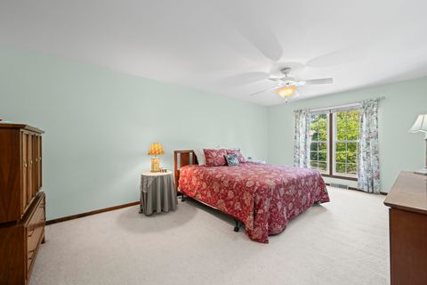 Tiny photo for 1507 W Plymouth Drive, Arlington Heights, IL 60004 (MLS # 12439478)