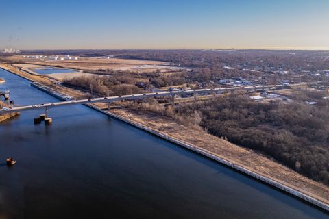 A home in Lockport