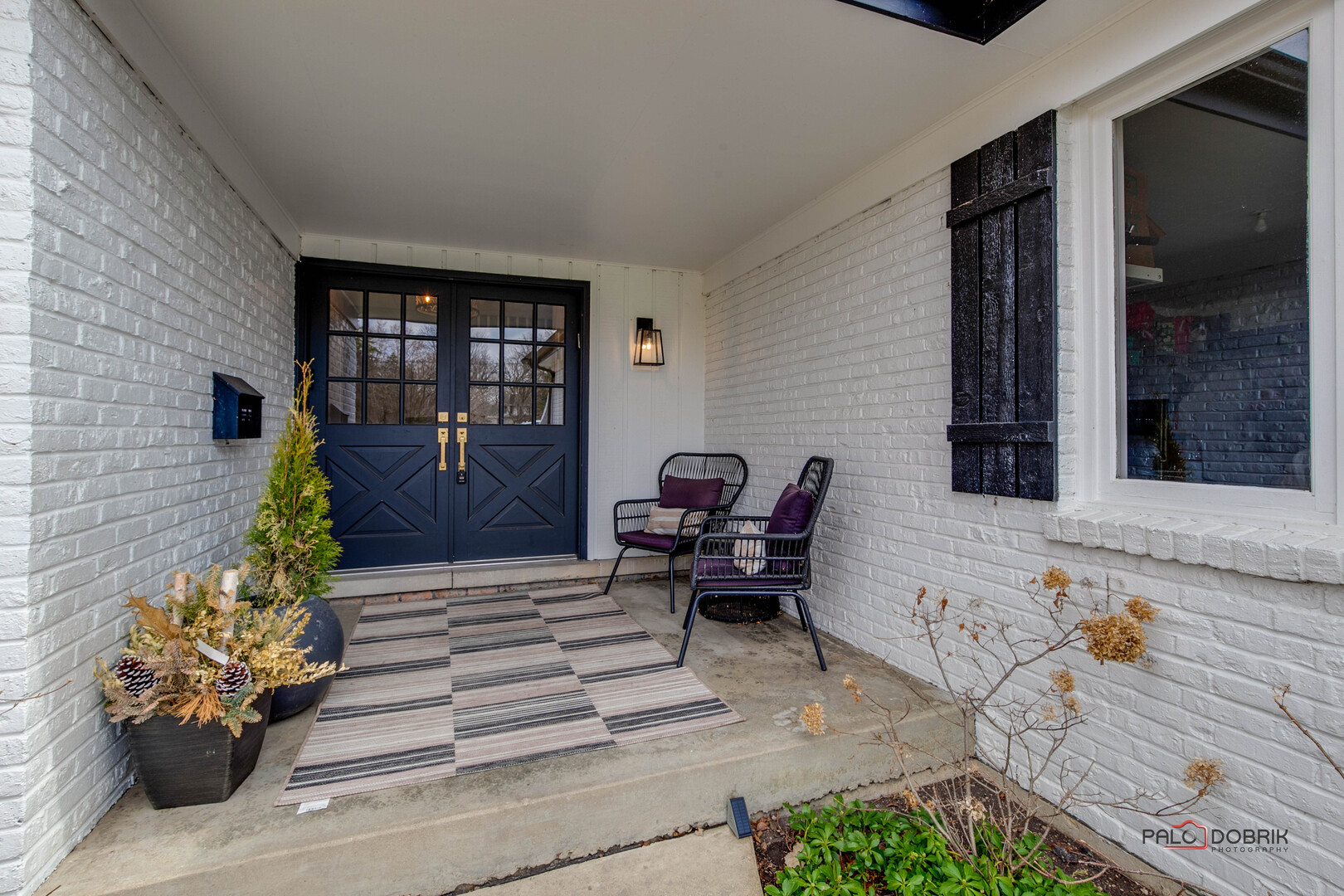 555 Vernon Avenue