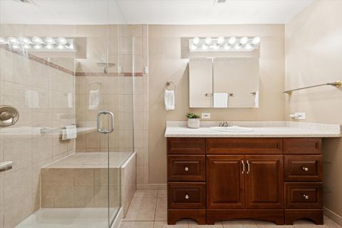 Tiny photo for 441 N Park Boulevard #2J, Glen Ellyn, IL 60137 (MLS # 12503405)