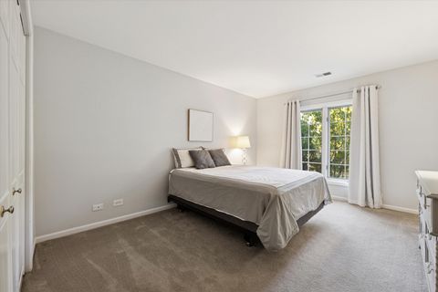 Tiny photo for 441 N Park Boulevard #2J, Glen Ellyn, IL 60137 (MLS # 12503405)